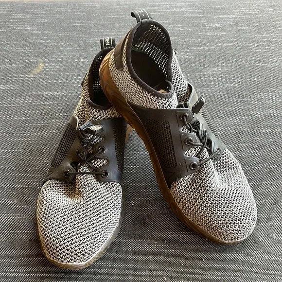 adidas gazelle silver green womens Men's Steel Toe Sneakers - Dial Lacing System main image 1